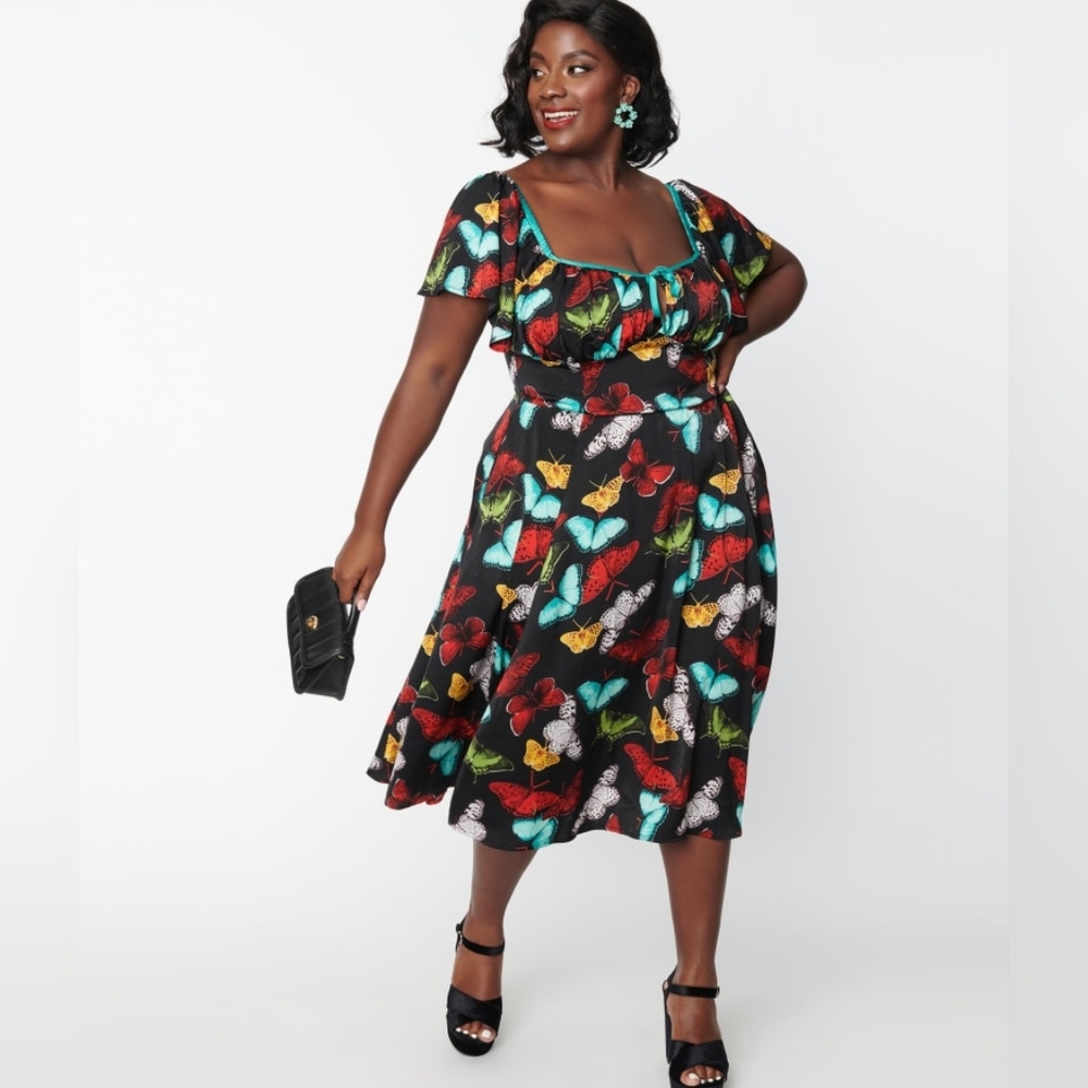 Colorful Butterfly Print Dress NWOT